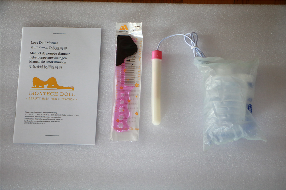 User Manual Irontech Doll