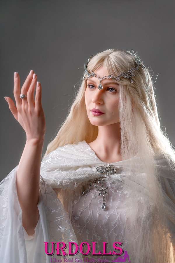 sex doll lifelike features
