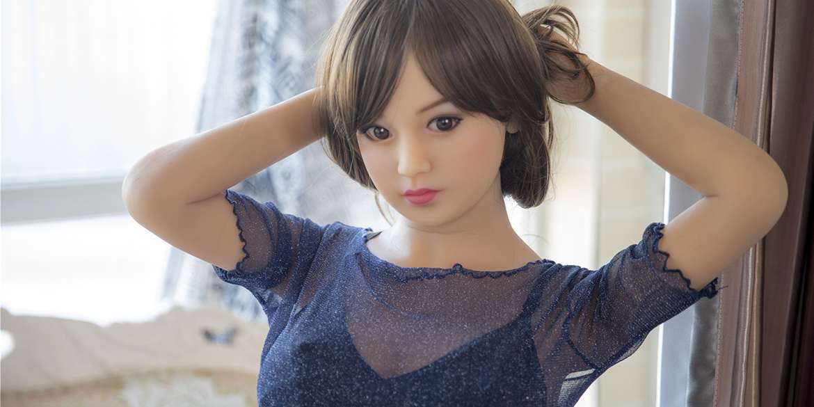 The Real Sex Doll Is Made Of Silicone