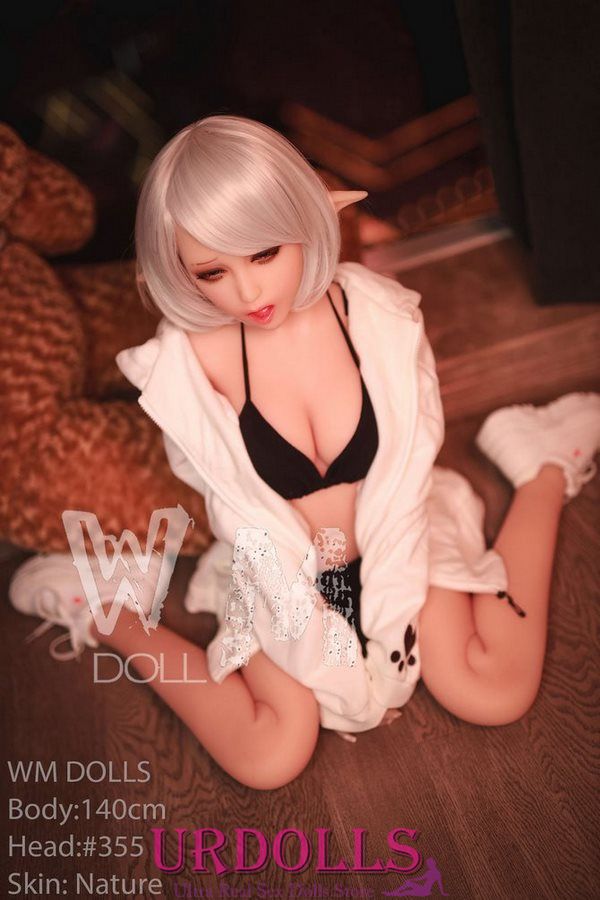 blonde wm dolls porn