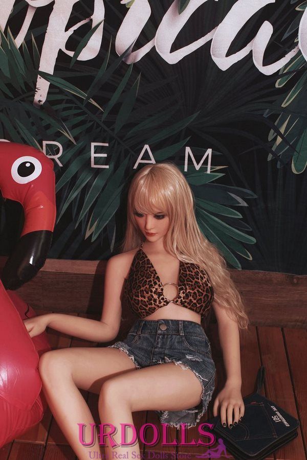 100cm anime sex doll pretty tits