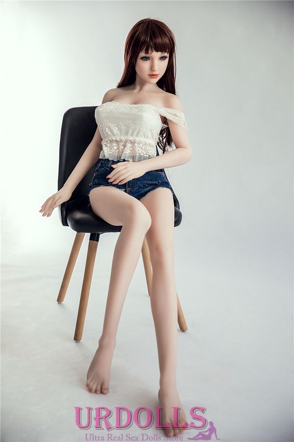 amazon or anyone think selling pretty sex dolls