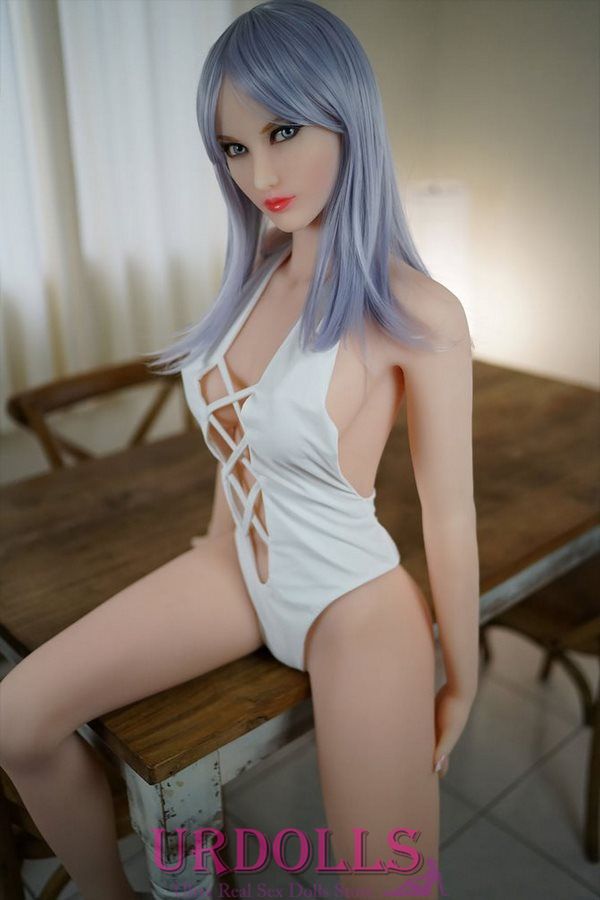 artificial pretty girl sex doll