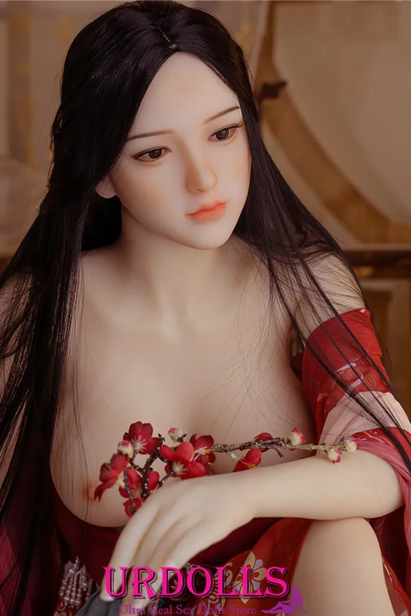 i fuck realistic sex doll