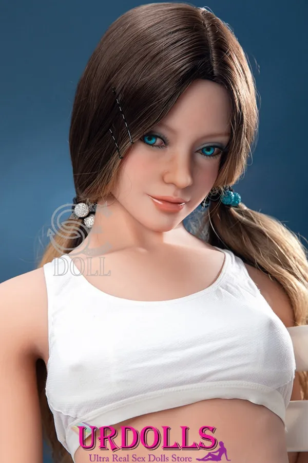 eating out sex doll