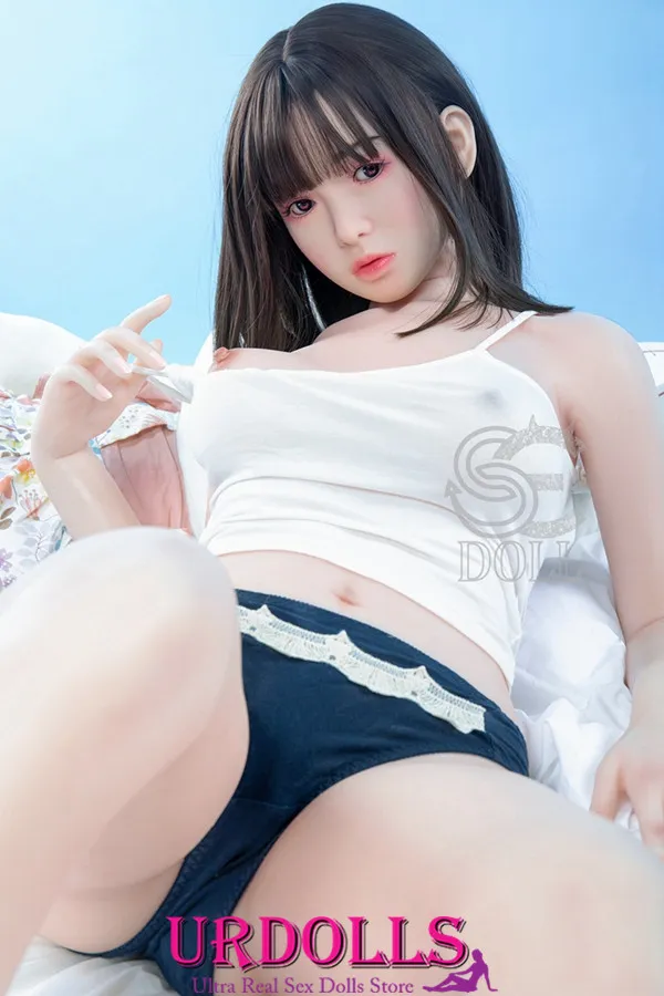 doc johnson squirting realistic cock