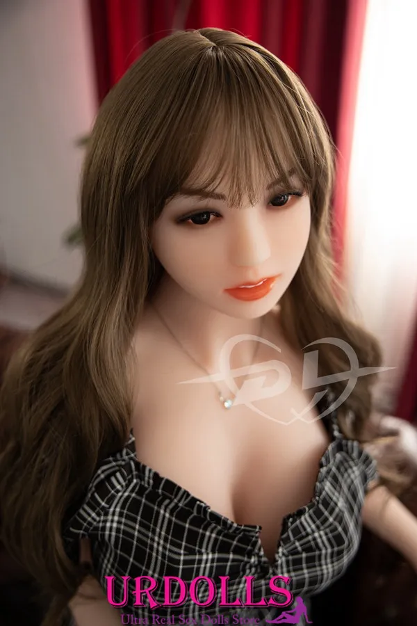 having sex with a robot sex doll