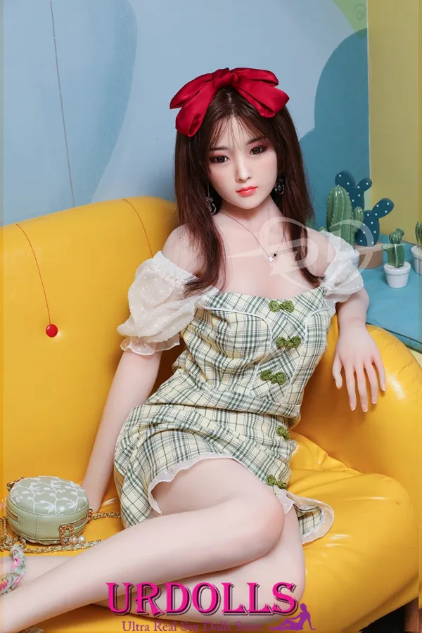 how to sex with doll