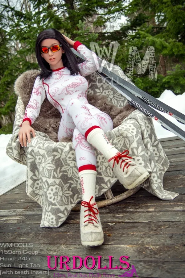 140cm a cup sex doll