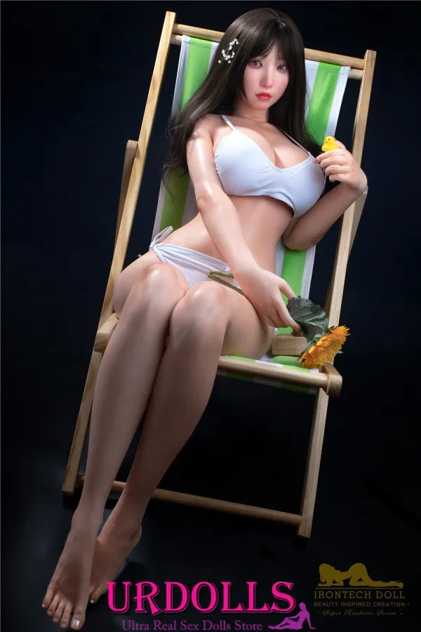 8000 dollar sex doll