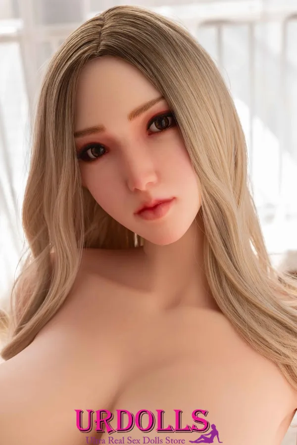 Margo Smooth Body Sex Dolls Til sölu E-Cup Shy Eyes Medical Silicone 163CM Bloody Labia