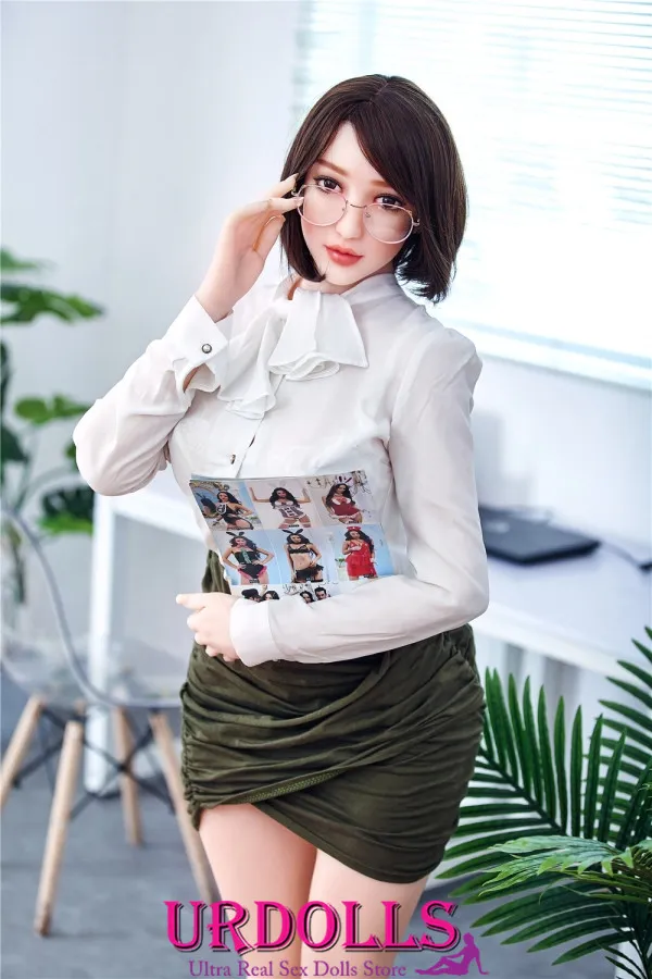 bodybuilding sex doll
