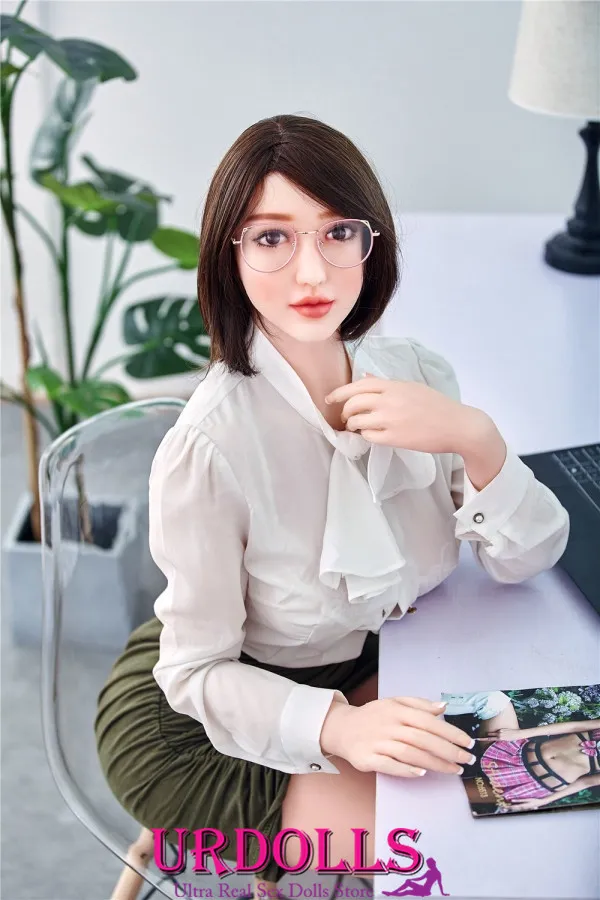 boluptuose sex doll