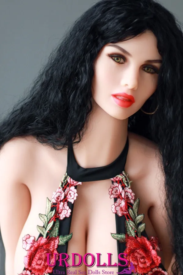 can sex dolls help performance with real women