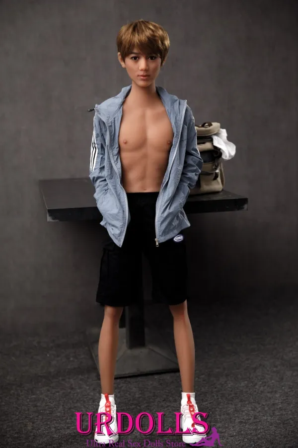 casting doll goes home after hardcore sex