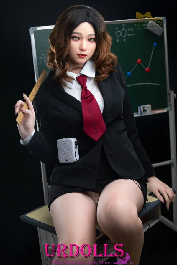 cheap realistic silicone sex doll