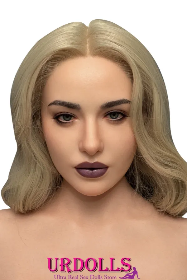 cool lipstick sex doll porn
