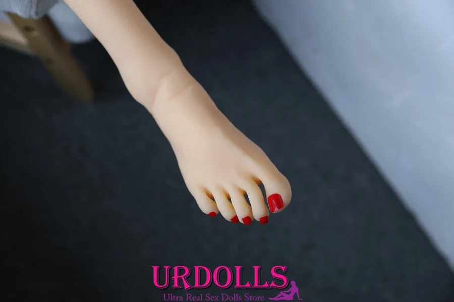 dhl workers sex doll