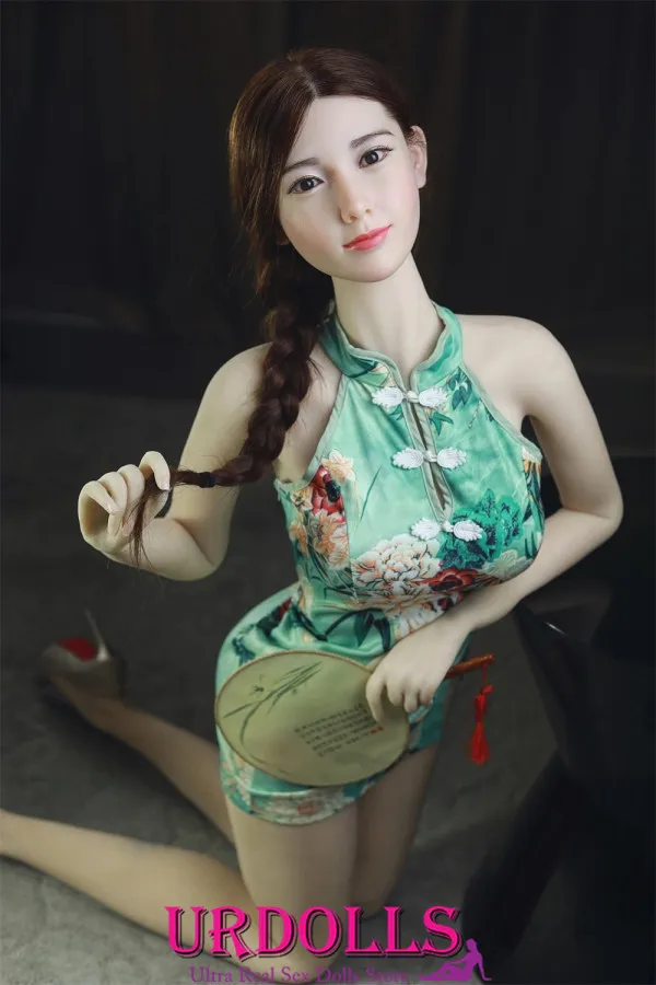 fucking pretty sex doll porn