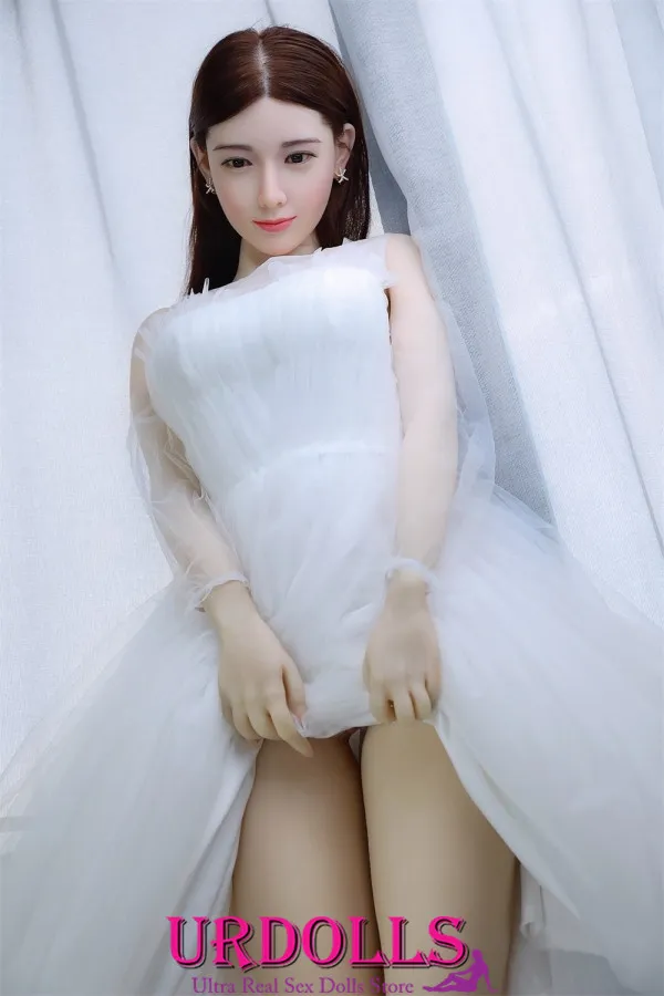 fucking my 90mm sex doll