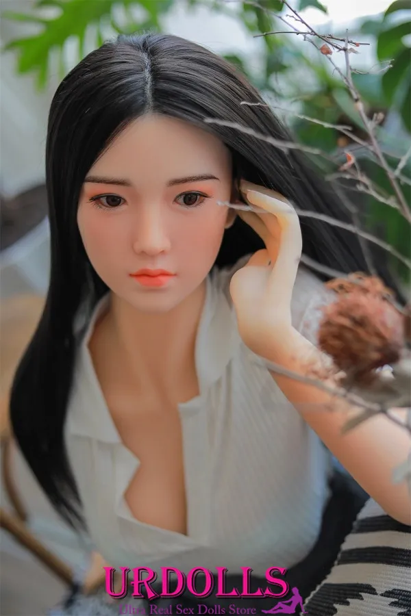 fucking sex doll with big ass