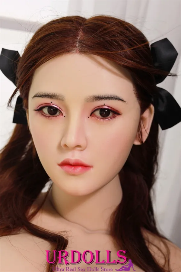 gabrielle sex doll pussy