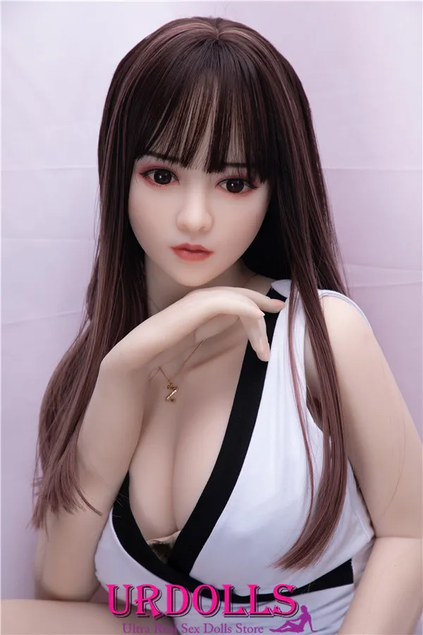 girls has sex with a doll