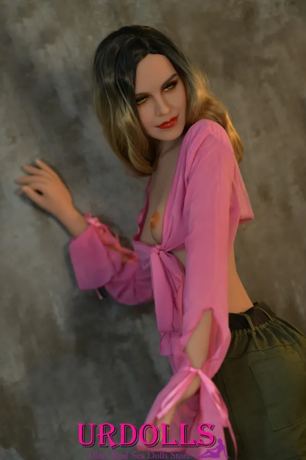 having sex with big booty sex doll