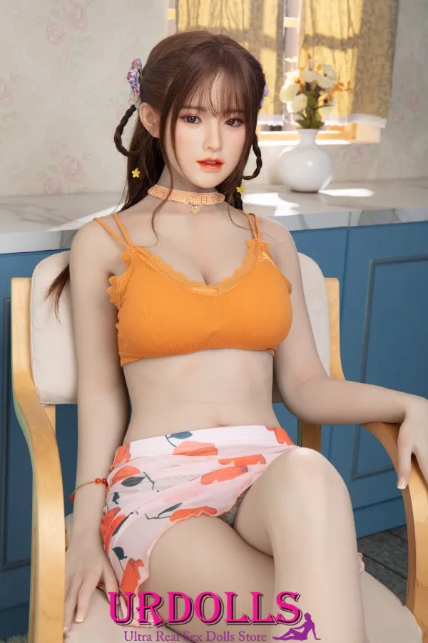 japanese high-end sex doll