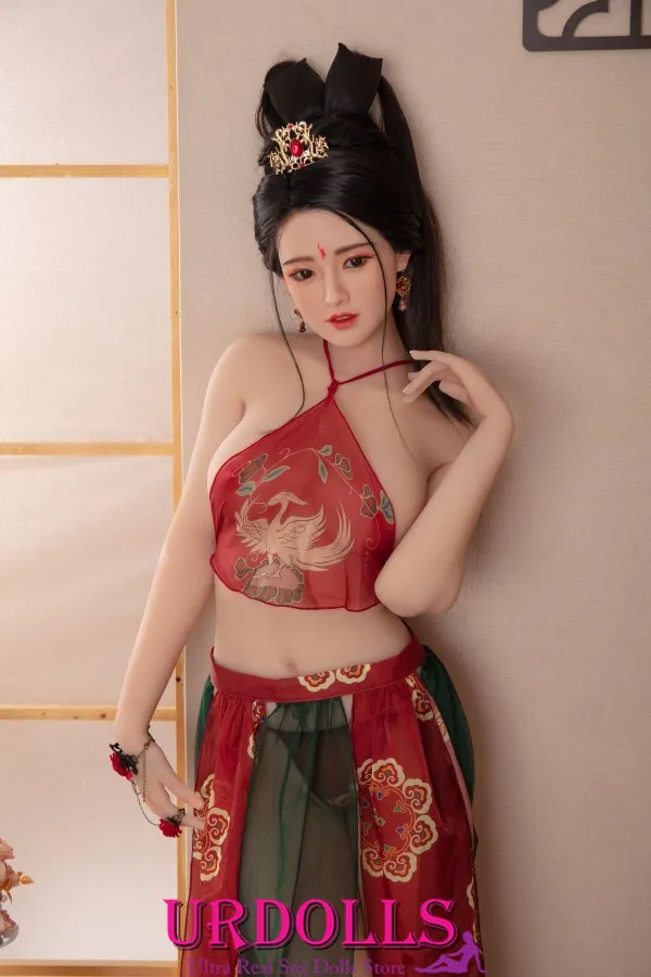 japanese man with sex dolls