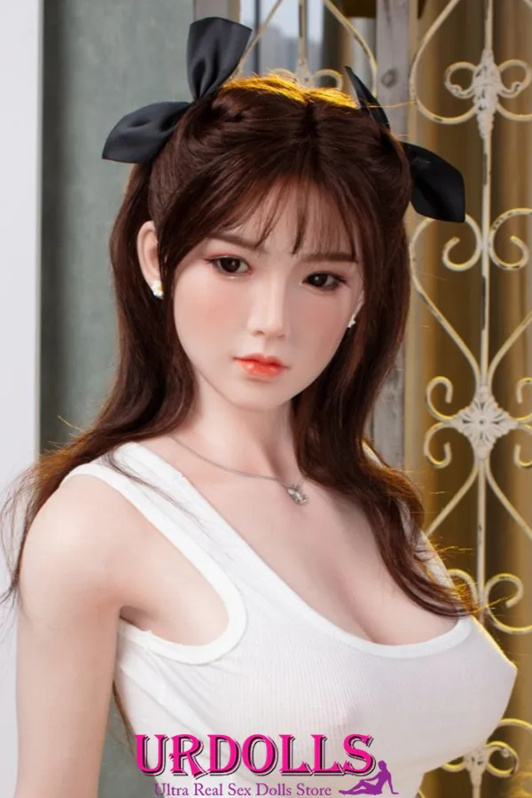 lola type a sex doll porn