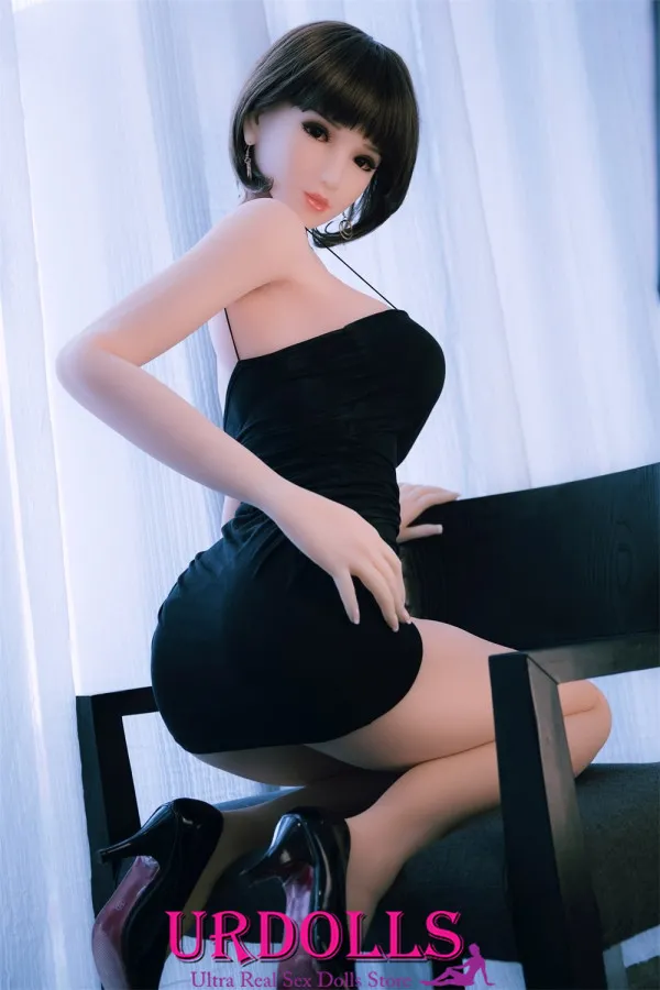 milf used as sex doll
