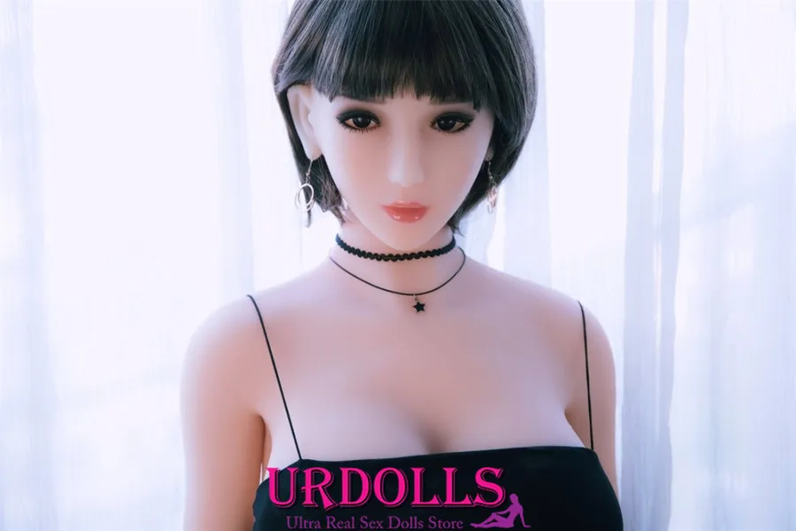 хилядолетни секс кукли