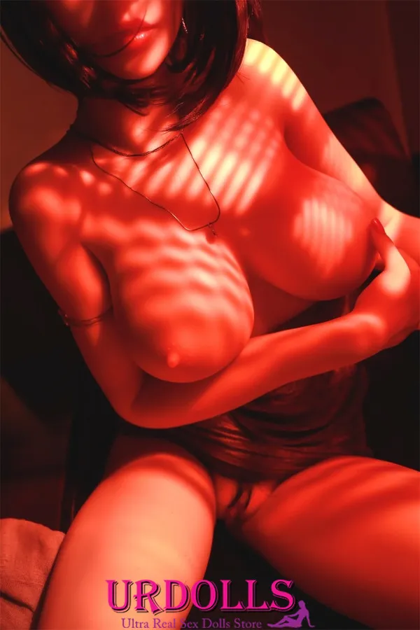 pretty sex toys for dolls