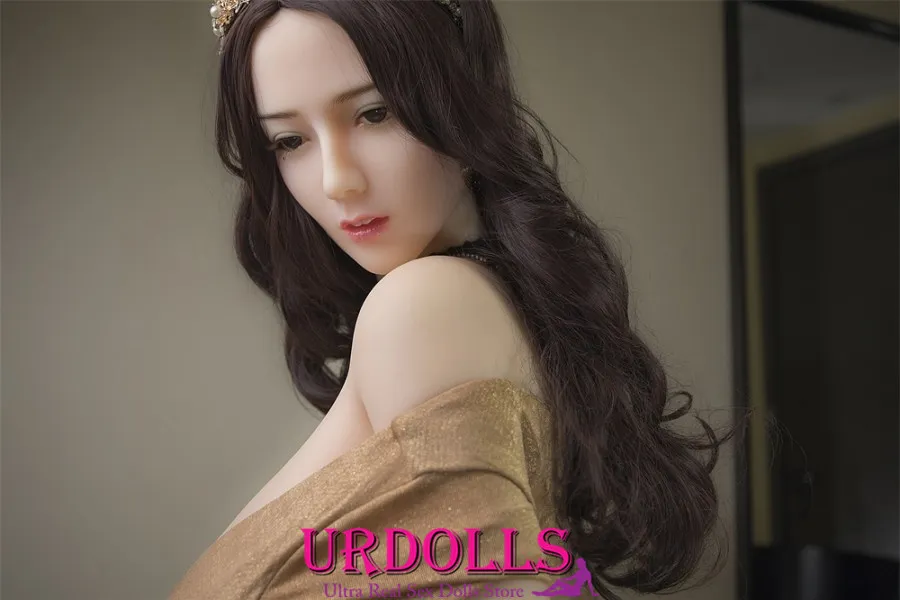 most realistic sex doll with suction