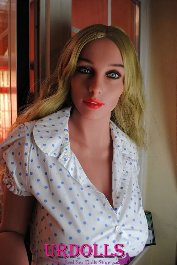 model boneka seks baru longgar bersendi