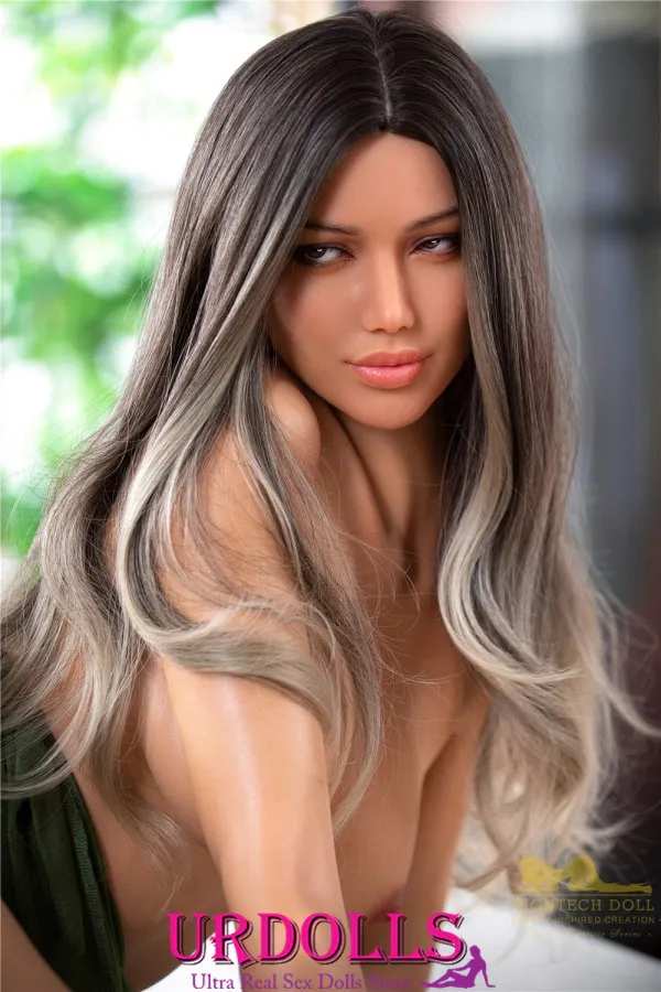 old wife fucks sex doll