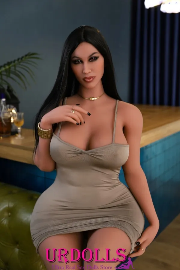 petite flatchest sex doll