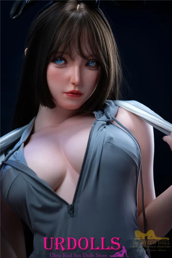 realistic centauride sex doll