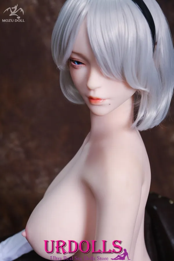realistic sex doll sucks dick