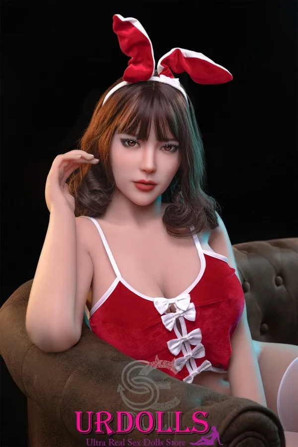 realistic sex dolls scams-183