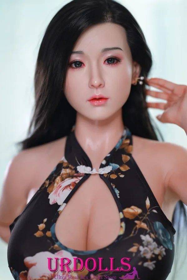 sex doll compared to female