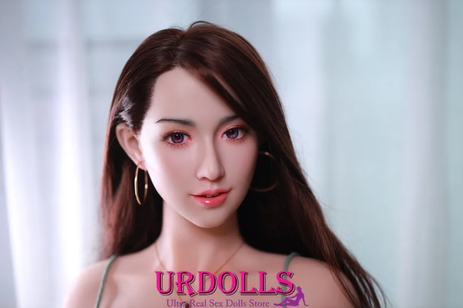 sex doll bouncy boobs
