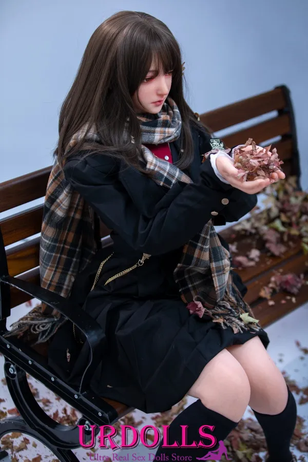 sex doll with fat ass