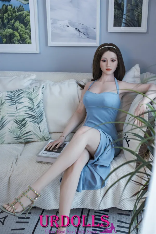 sex dolls under 20