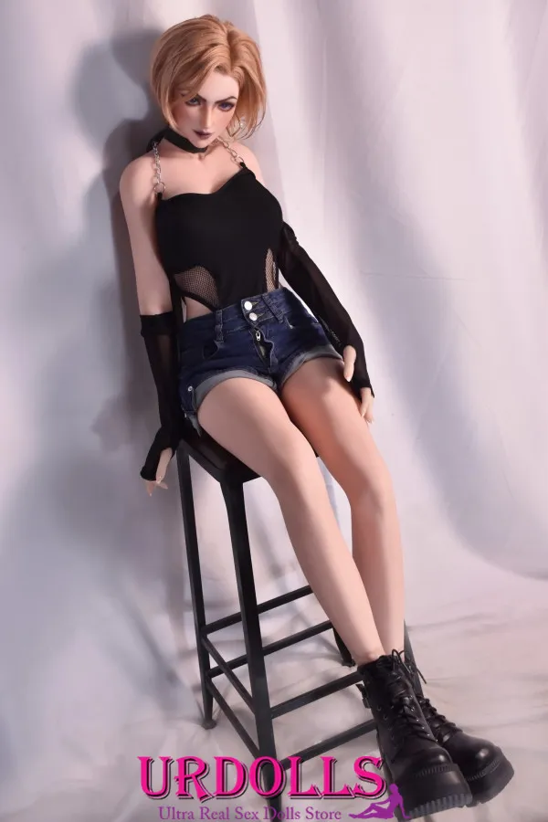 black tpe love doll