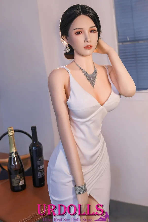 helen kish dolls bethany loves beagles