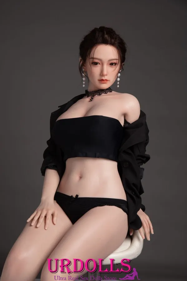 lifelike love doll test