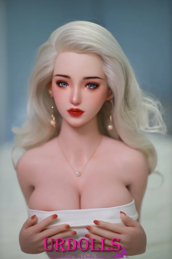 153 jy doll