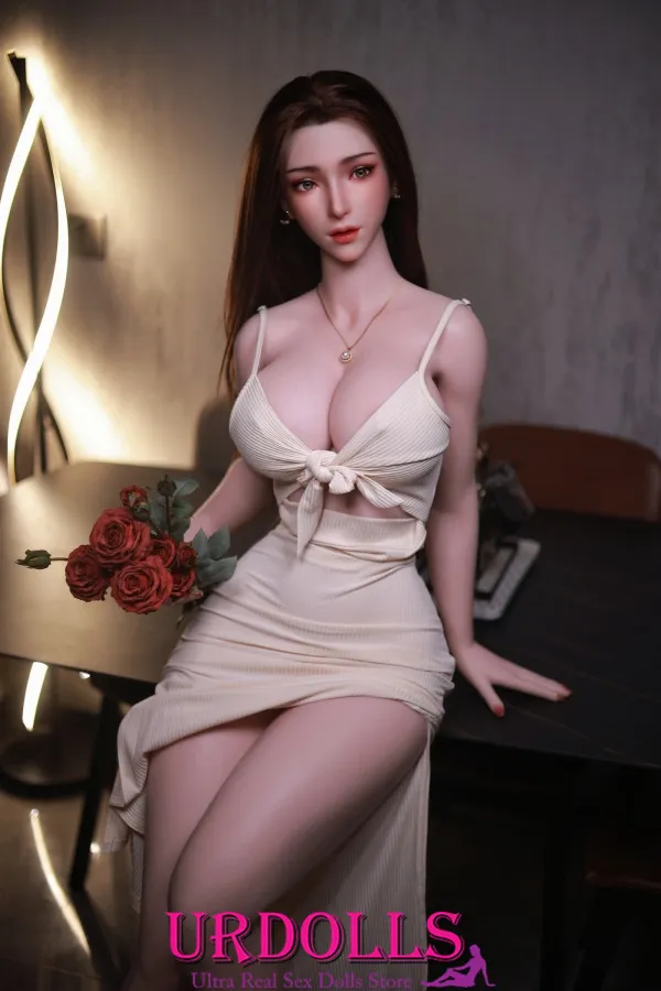 jy-doll-kirsten